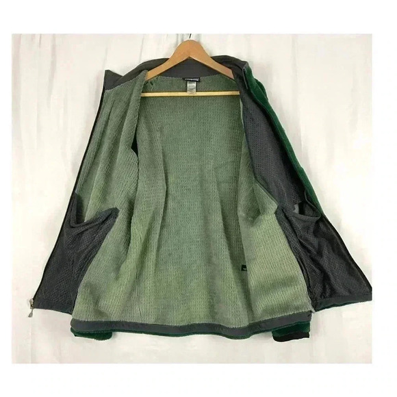 VTG Patagonia Green Deep Pile Fleece Full Jacket XL Mens Outdoor Zipped Pockets - Picture 3 of 16